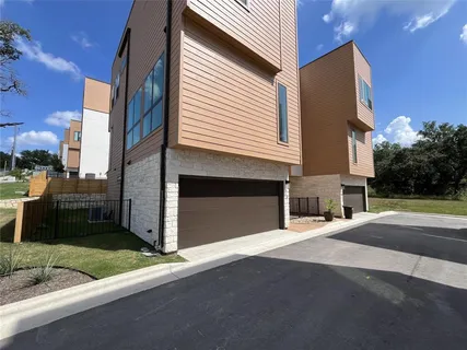 $599,900 | 6825 Wolfcreek Pass, Unit 3, Austin, TX 78749