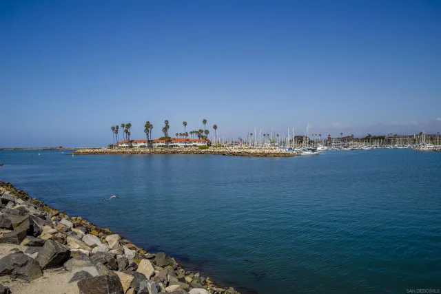 $999,000 | 1786 Jasmine Way, Oceanside, CA 92054