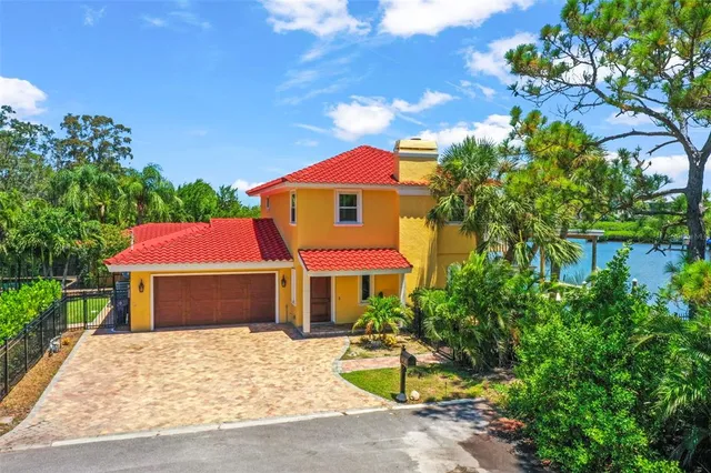 $2,000,000 | 412 Orchid Lane, Palm Harbor, FL 34683