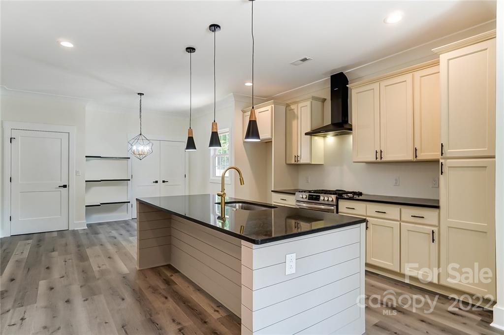 1220 Effingham Road Charlotte, NC 28208 - Photo 14 of 41 Gallery Image 14