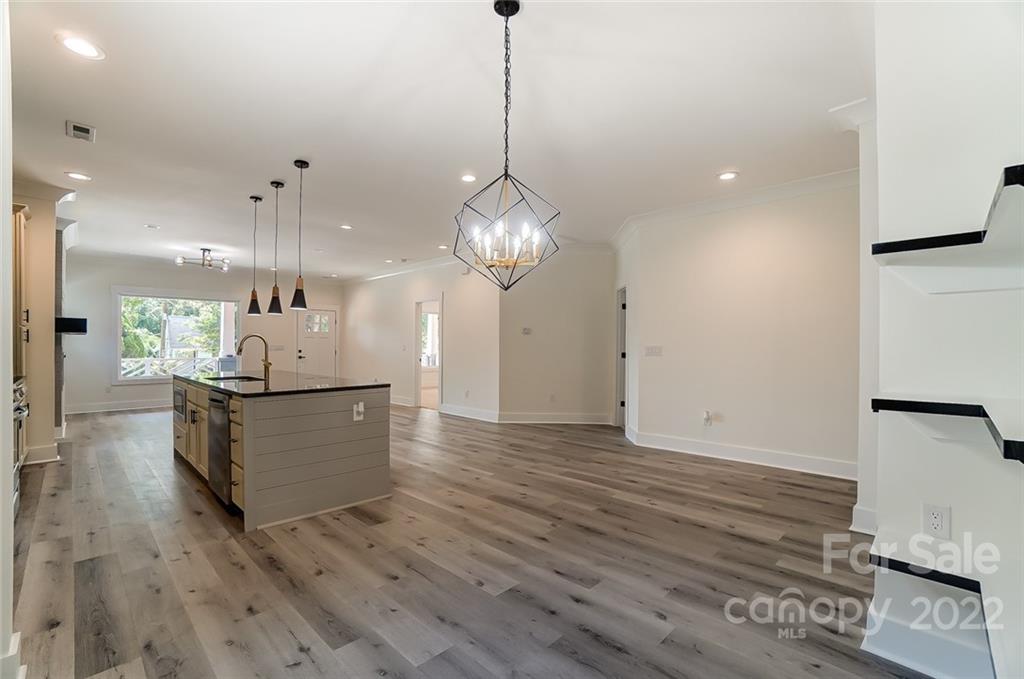 1220 Effingham Road Charlotte, NC 28208 - Photo 19 of 41 Gallery Image 19