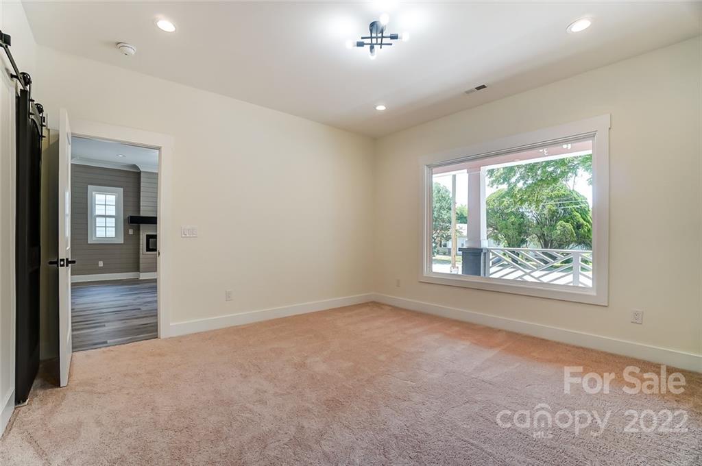 1220 Effingham Road Charlotte, NC 28208 - Photo 24 of 41 Gallery Image 24