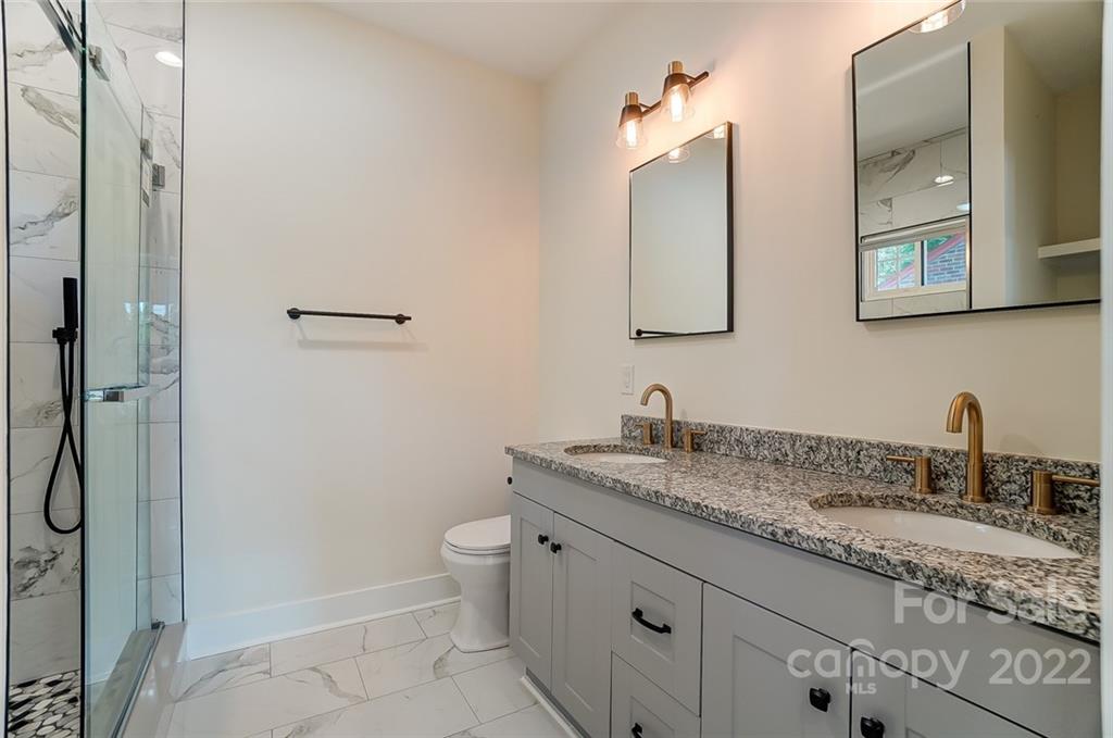 1220 Effingham Road Charlotte, NC 28208 - Photo 25 of 41 Gallery Image 25