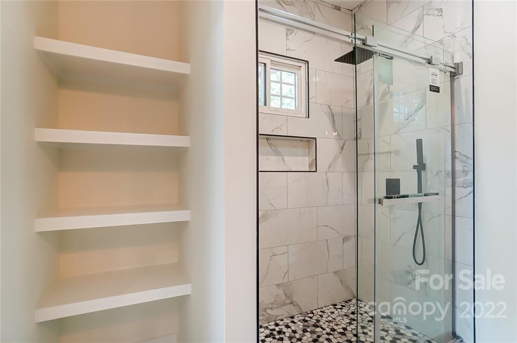 1220 Effingham Road Charlotte, NC 28208 - Photo 26 of 41 Gallery Image 26