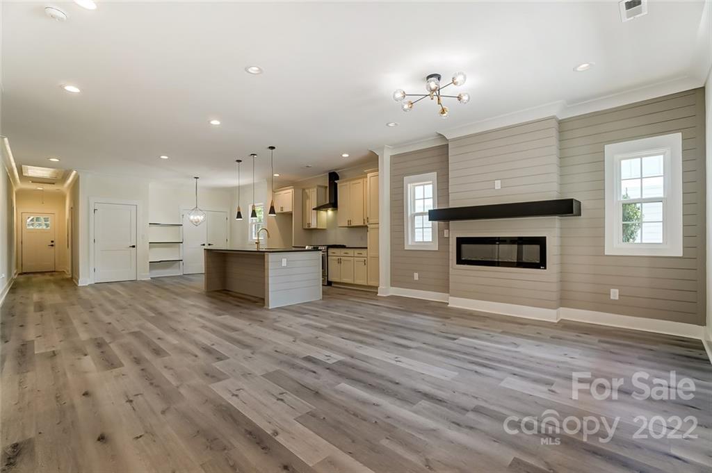 1220 Effingham Road Charlotte, NC 28208 - Photo 9 of 41 Gallery Image 9