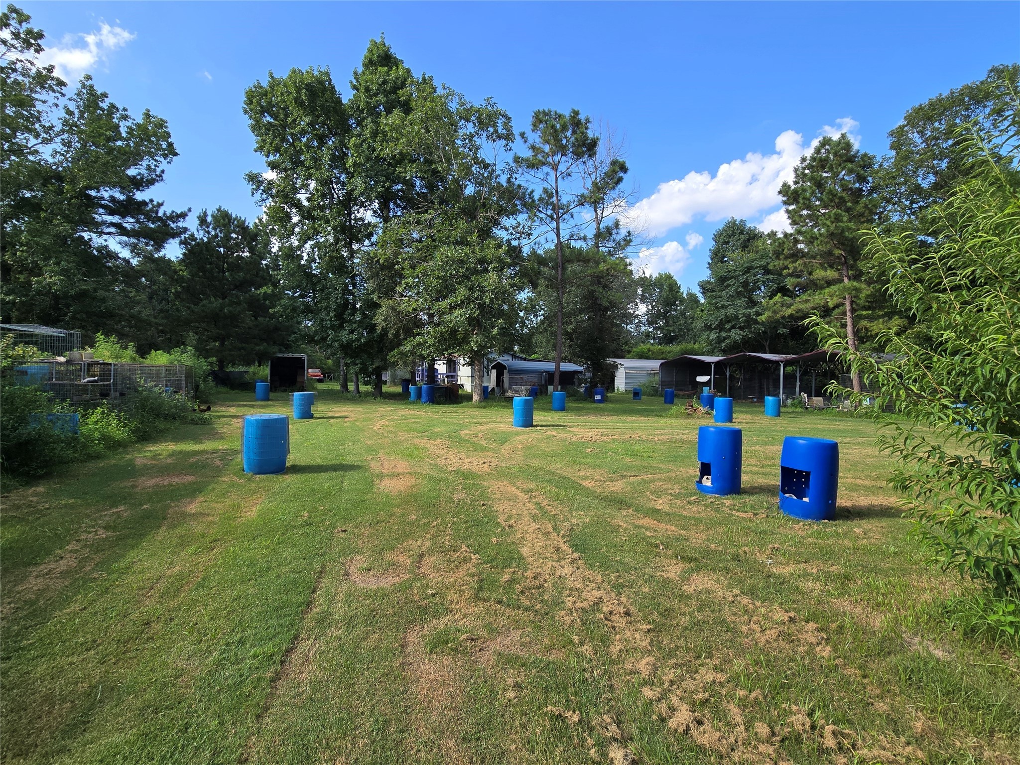 491 Perry Lane Cleveland, TX 77328 - Photo 2 of 16