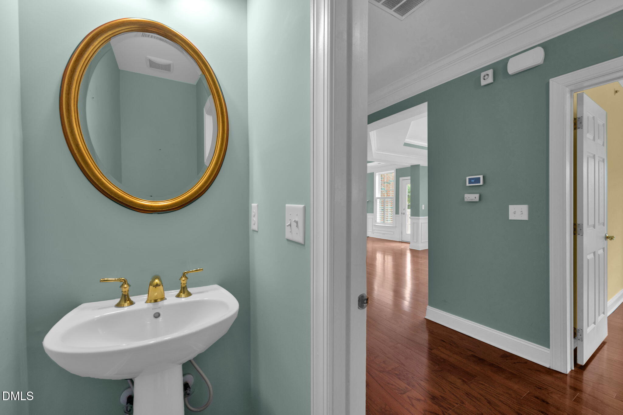 10510 Sablewood Drive, Unit 206 Raleigh, NC 27617 - Photo 21 of 48 Powder room