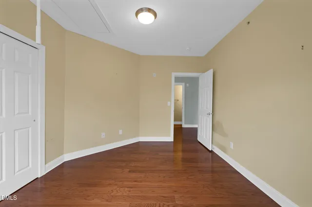 $400,000 | 10510 Sablewood Drive, Unit 206, Raleigh, NC 27617