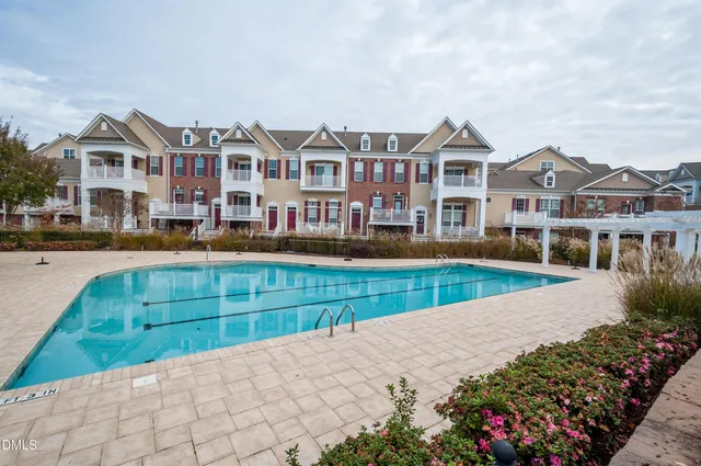 $400,000 | 10510 Sablewood Drive, Unit 206, Raleigh, NC 27617