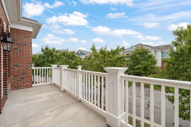 $400,000 | 10510 Sablewood Drive, Unit 206, Raleigh, NC 27617