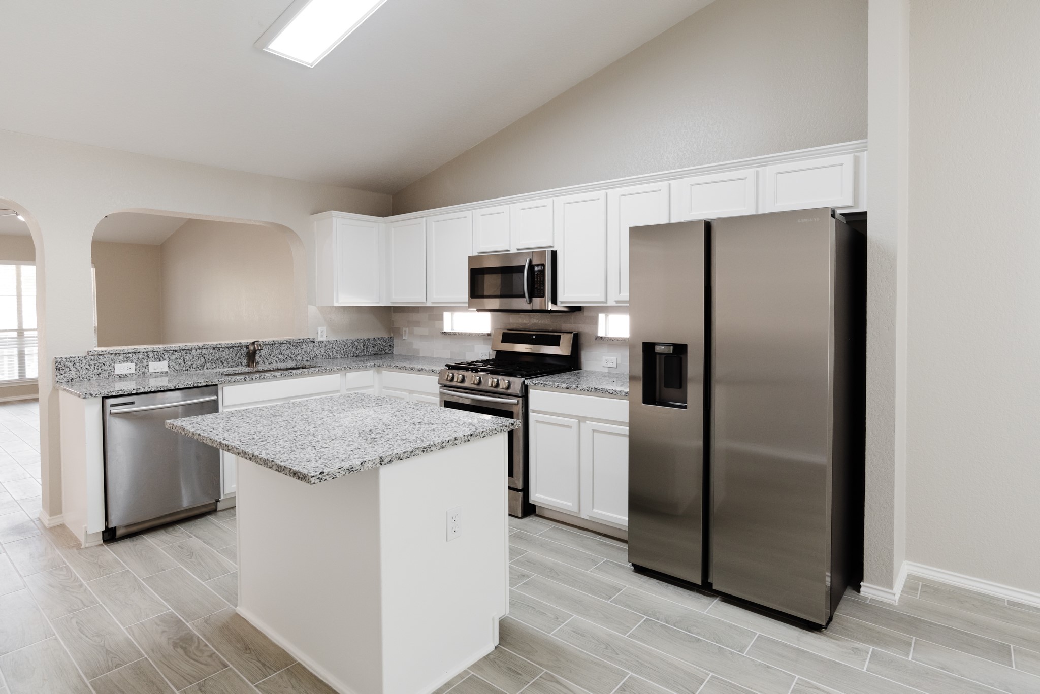 4977 Hartson Kyle, TX 78640 - Photo 12 of 40