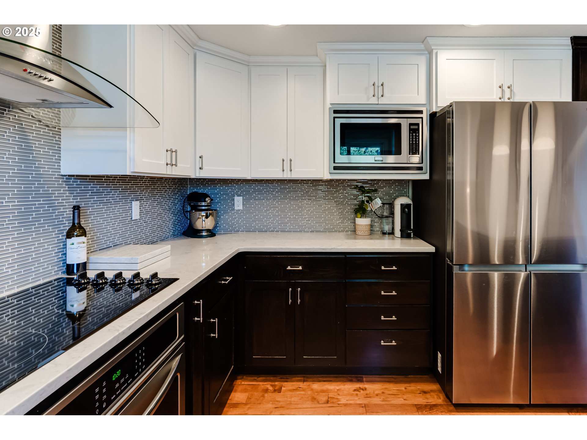 2790 32nd Street Springfield, OR 97477 - Photo 26 of 36 a kitchen with a sink and a refrigerator
