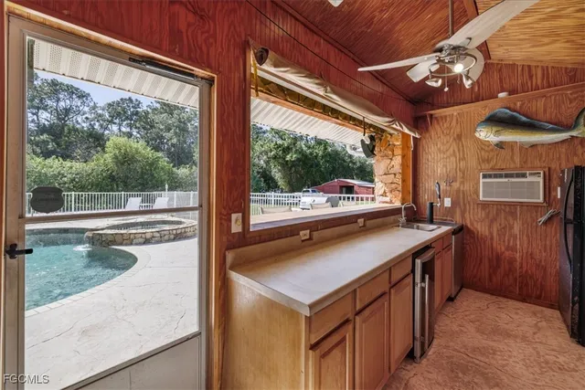 $695,000 | 2870 Hickey Creek Road, Alva, FL 33920