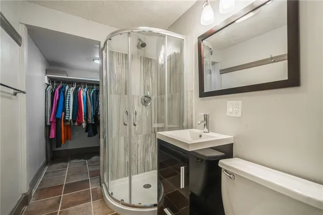 $310,000 | 4516 Rainbow Boulevard, Kansas City, KS 66103