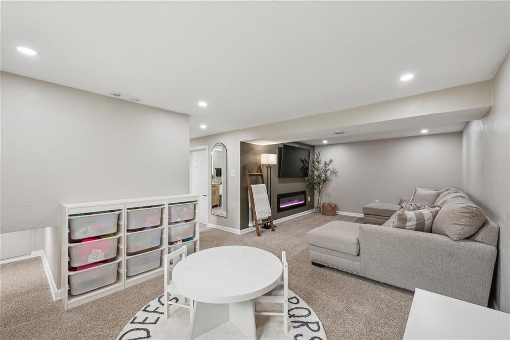 1800 O'Block Road Pittsburgh, PA 15239 - Photo 26 of 38 Gallery Image 26