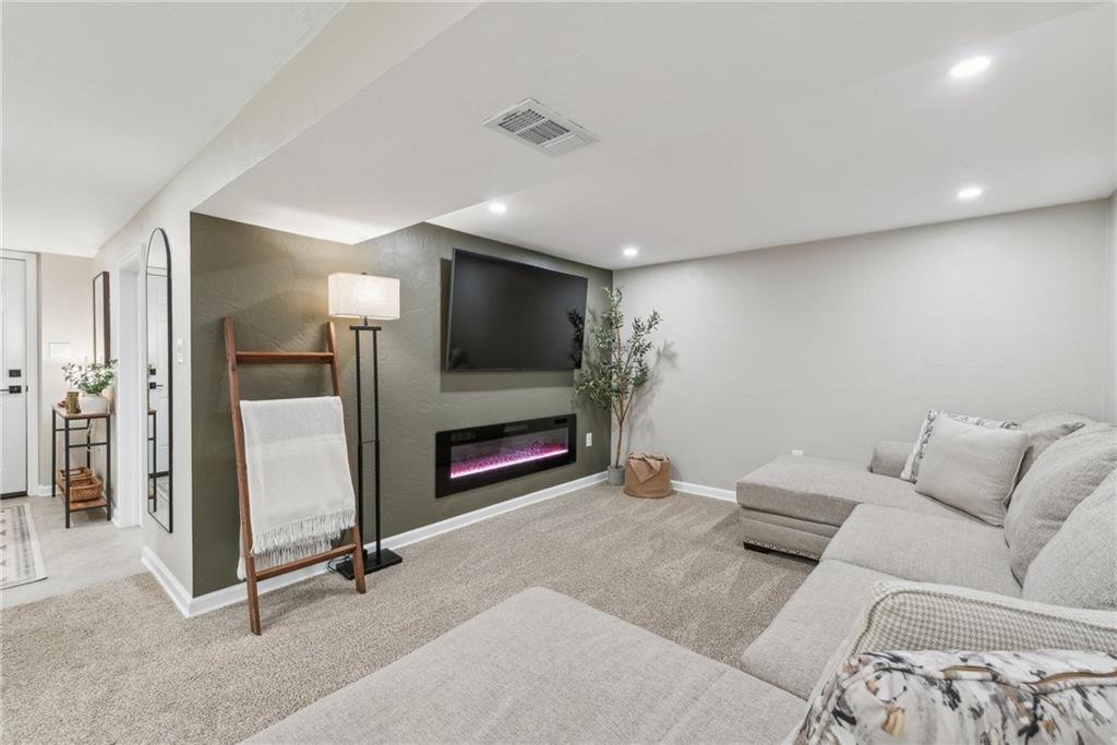 1800 O'Block Road Pittsburgh, PA 15239 - Photo 28 of 38 Gallery Image 28
