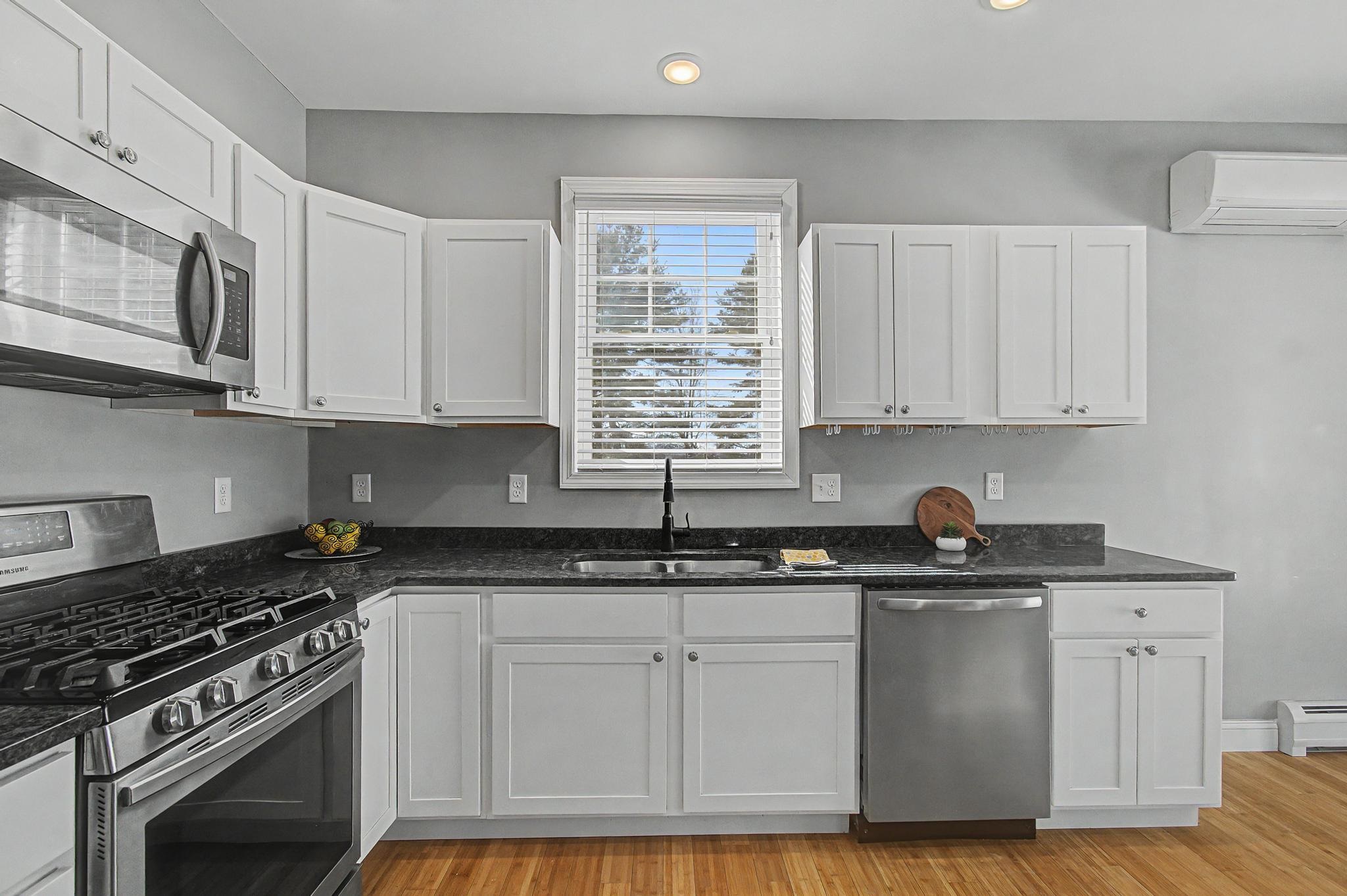 60 Old Academy Street, Unit 101 Fairfax, VT 05454 - Photo 6 of 44