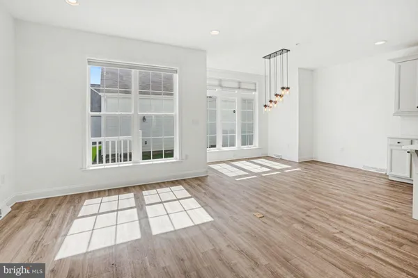 $2,295 | 205 Hoke Farm Way, Mechanicsburg, PA 17050