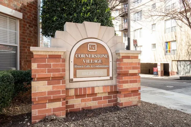 $1,950 | 800 Peachtree Street Northeast, Unit 301, Atlanta, GA 30308