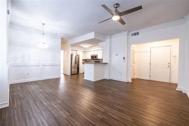 $1,950 | 800 Peachtree Street Northeast, Unit 301, Atlanta, GA 30308