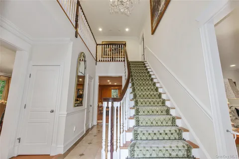 $2,998,000 | 2 Earle Drive, Muttontown, NY 11791