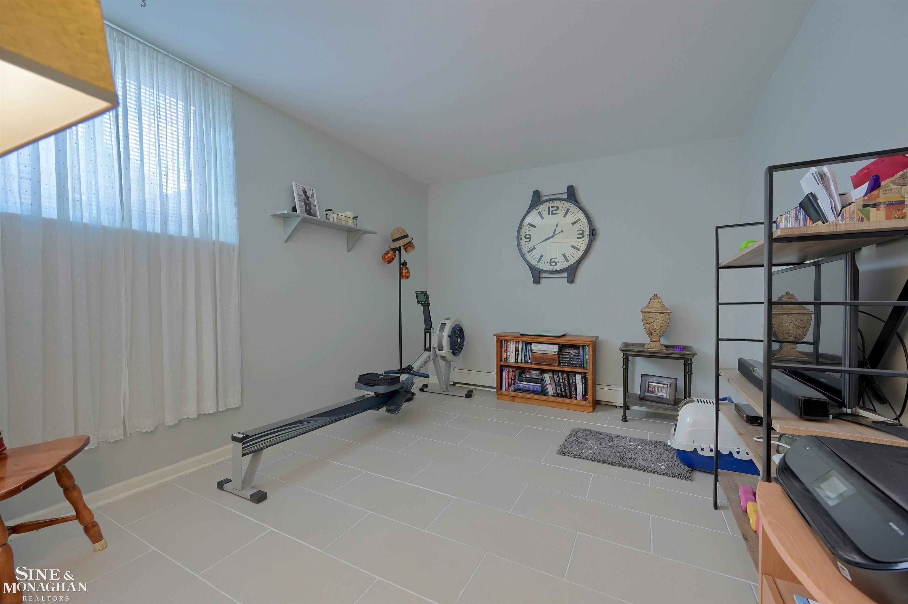 4913 North Crooks Road Royal Oak, MI 48073 - Photo 13 of 22 50126791-13.JPG