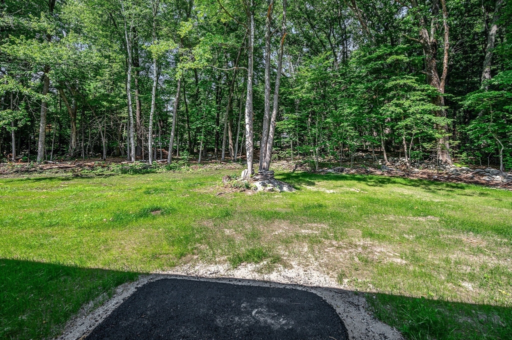 8 Galloway Road Chelmsford, MA 01824 - Photo 22 of 24
