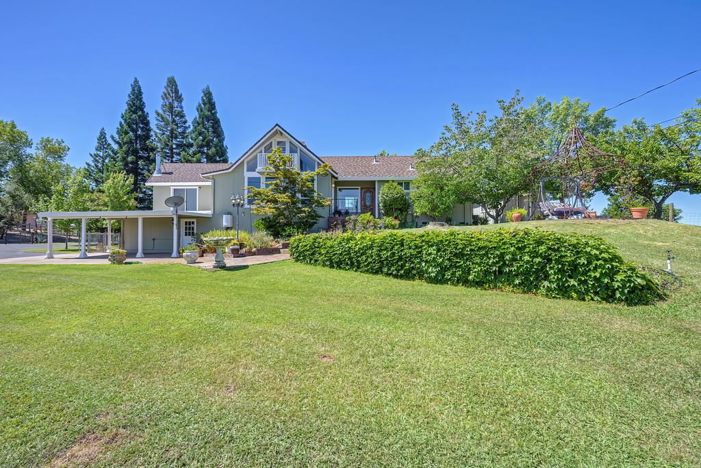 7630 Ridge Road Newcastle, CA 95658 - Photo 6 of 85 What a beautiful setting for family and friends to gather. Why not have a wedding here!