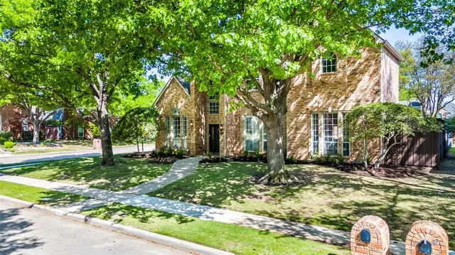 $980,000 | 5913 Sandhills Circle, Plano, TX 75093