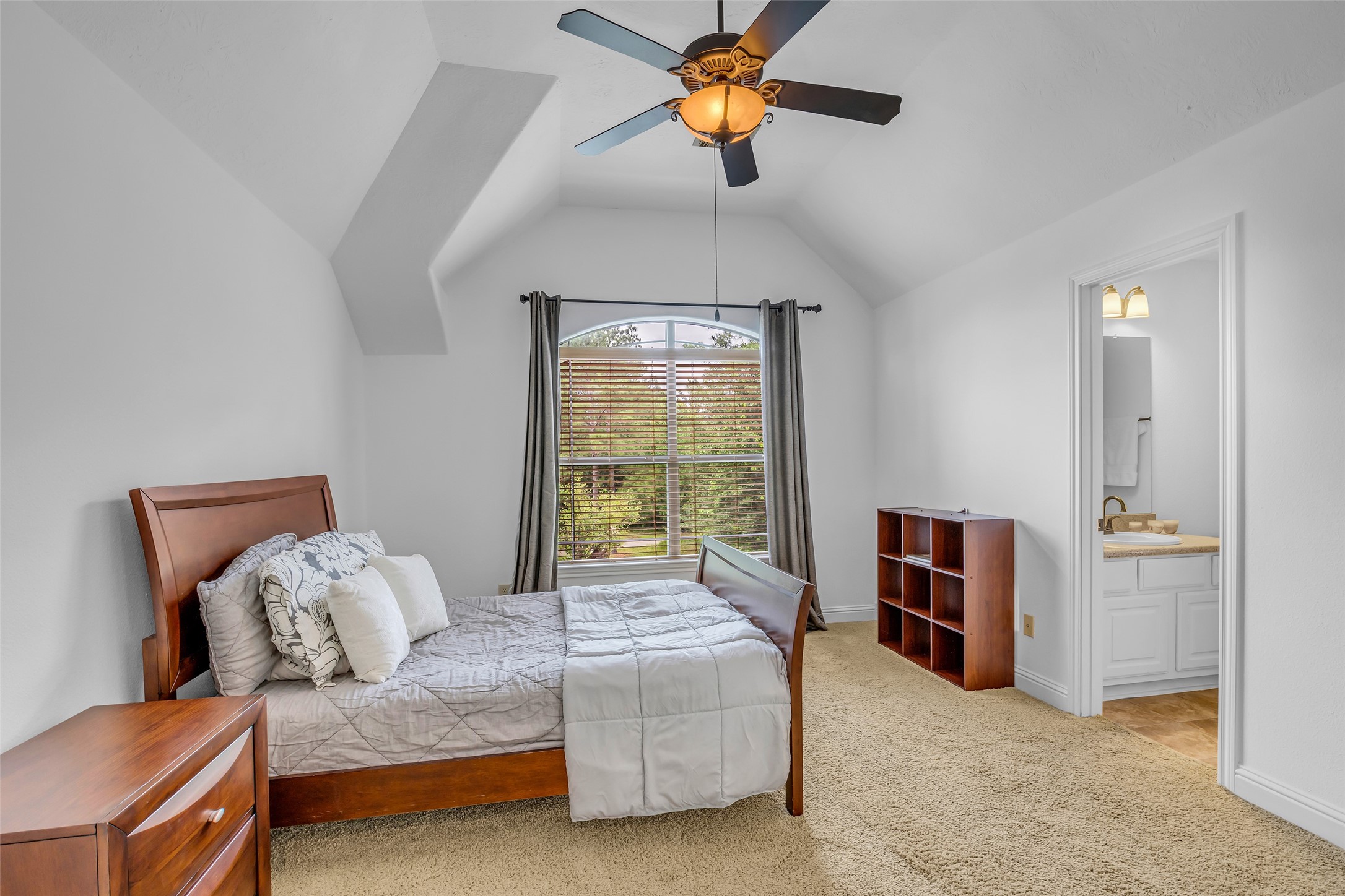 3 Mosaic Point Place Spring, TX 77389 - Photo 28 of 46