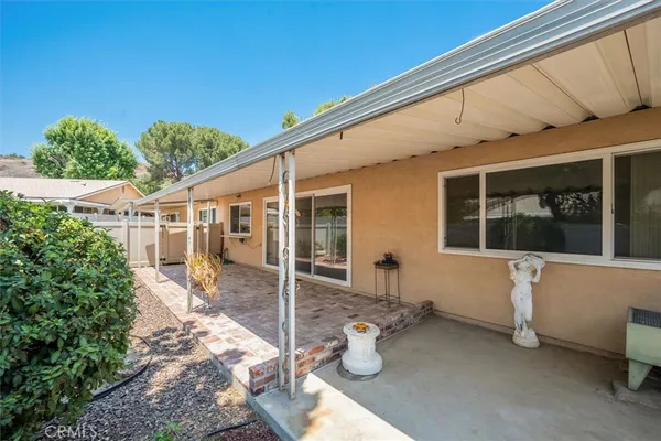 $510,000 | 26428 Circle Knoll Court, Newhall, CA 91321