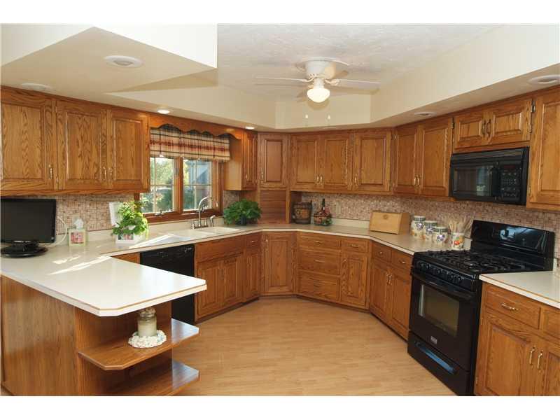1777 Raccoon Way Pendleton, IN 46064 - Photo 8 of 24