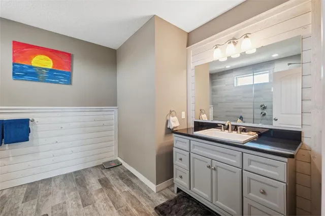 $4,186,000 | 727 Key Royale Drive, Holmes Beach, FL 34217