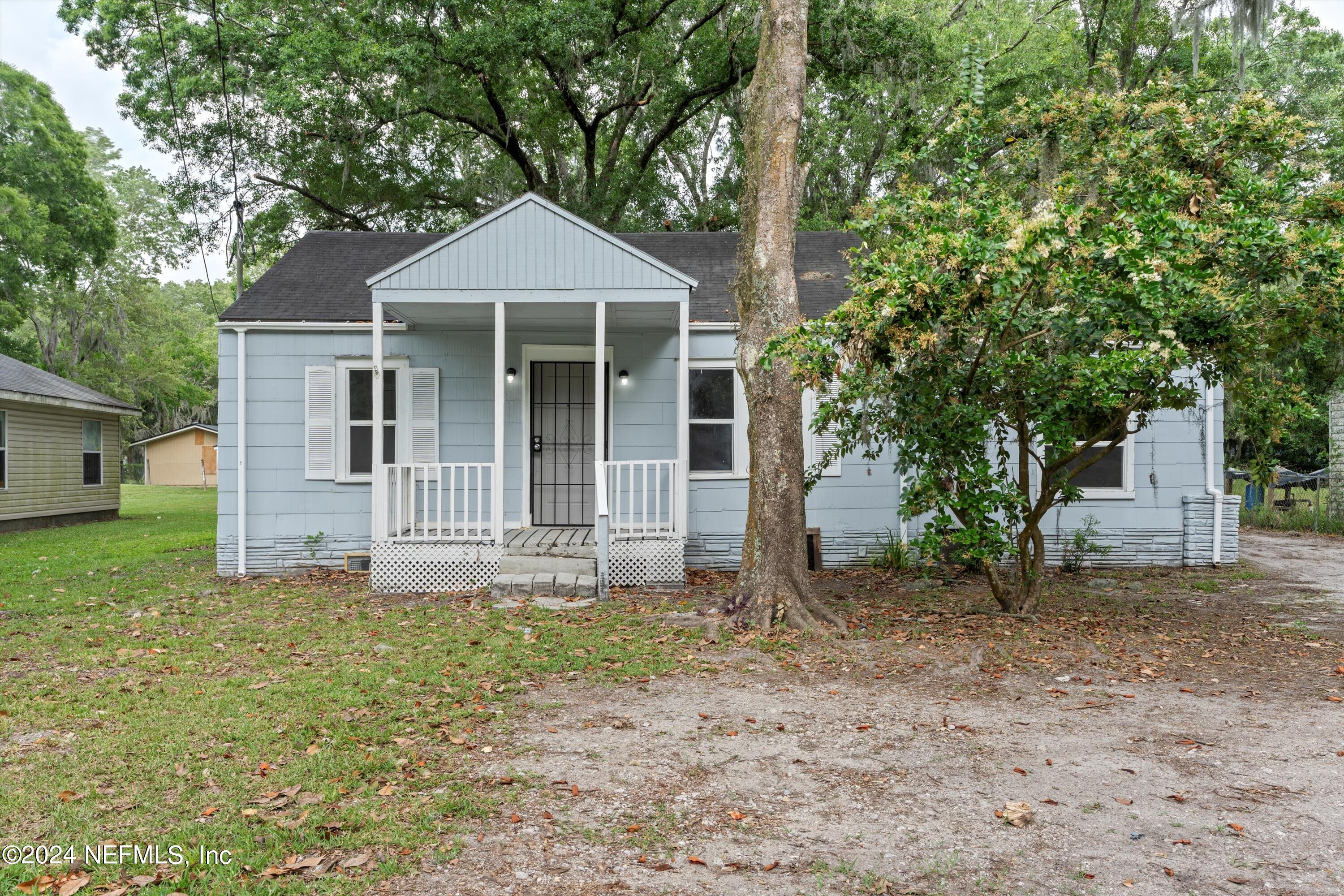 7607 Old Kings Road Jacksonville, FL 32219 - Photo 1 of 29 01-DSC07225