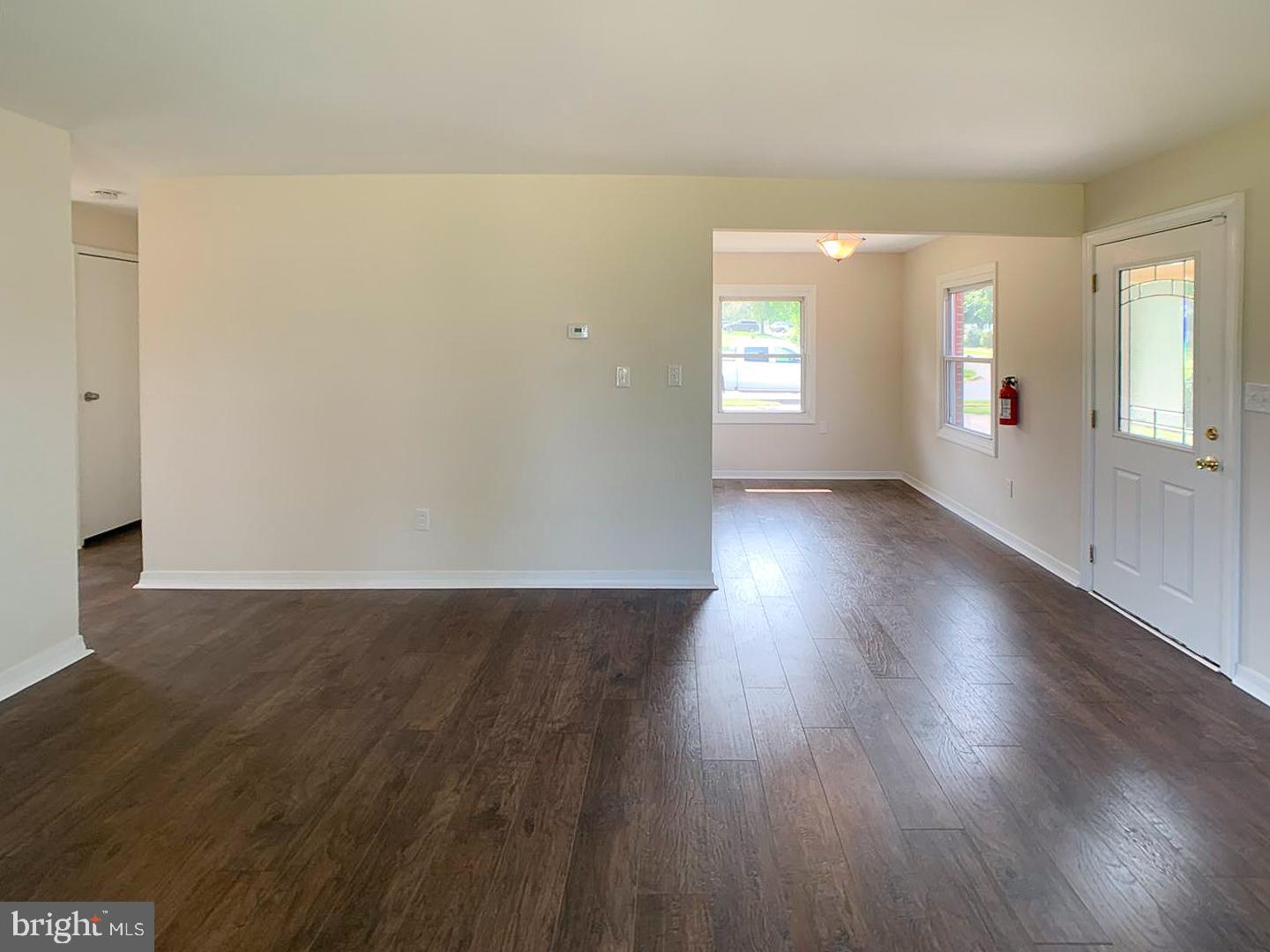 171 Pageant Lane Willingboro, NJ 08046 - Photo 8 of 27