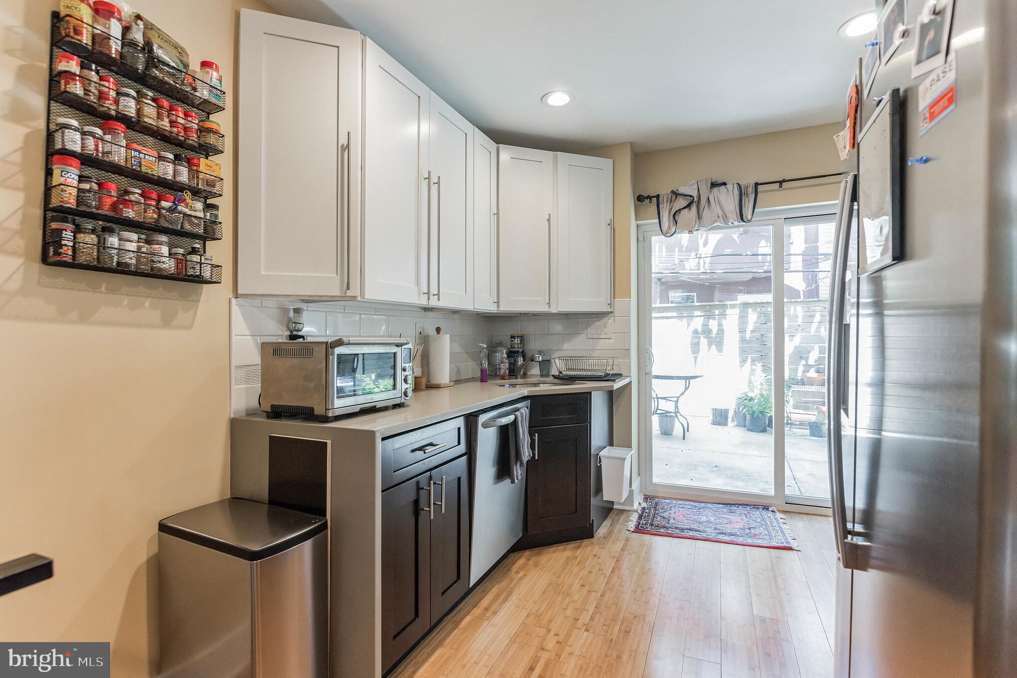 2035 Mountain Street Philadelphia, PA 19145 - Photo 12 of 30