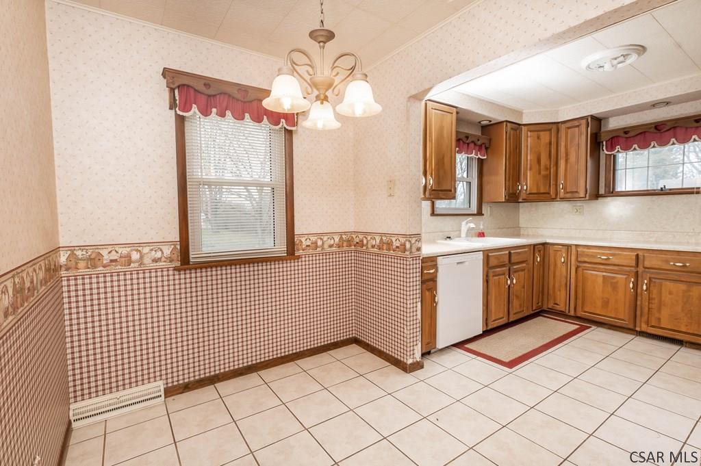 4 Colonial Ridge Road Johnstown, PA 15904 - Photo 11 of 41 Gallery Image 11