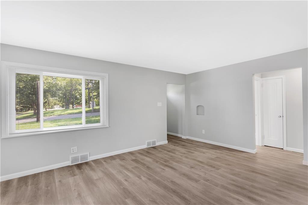 2440 Conway Wallrose Road Freedom, PA 15042 - Photo 13 of 25 Gallery Image 13