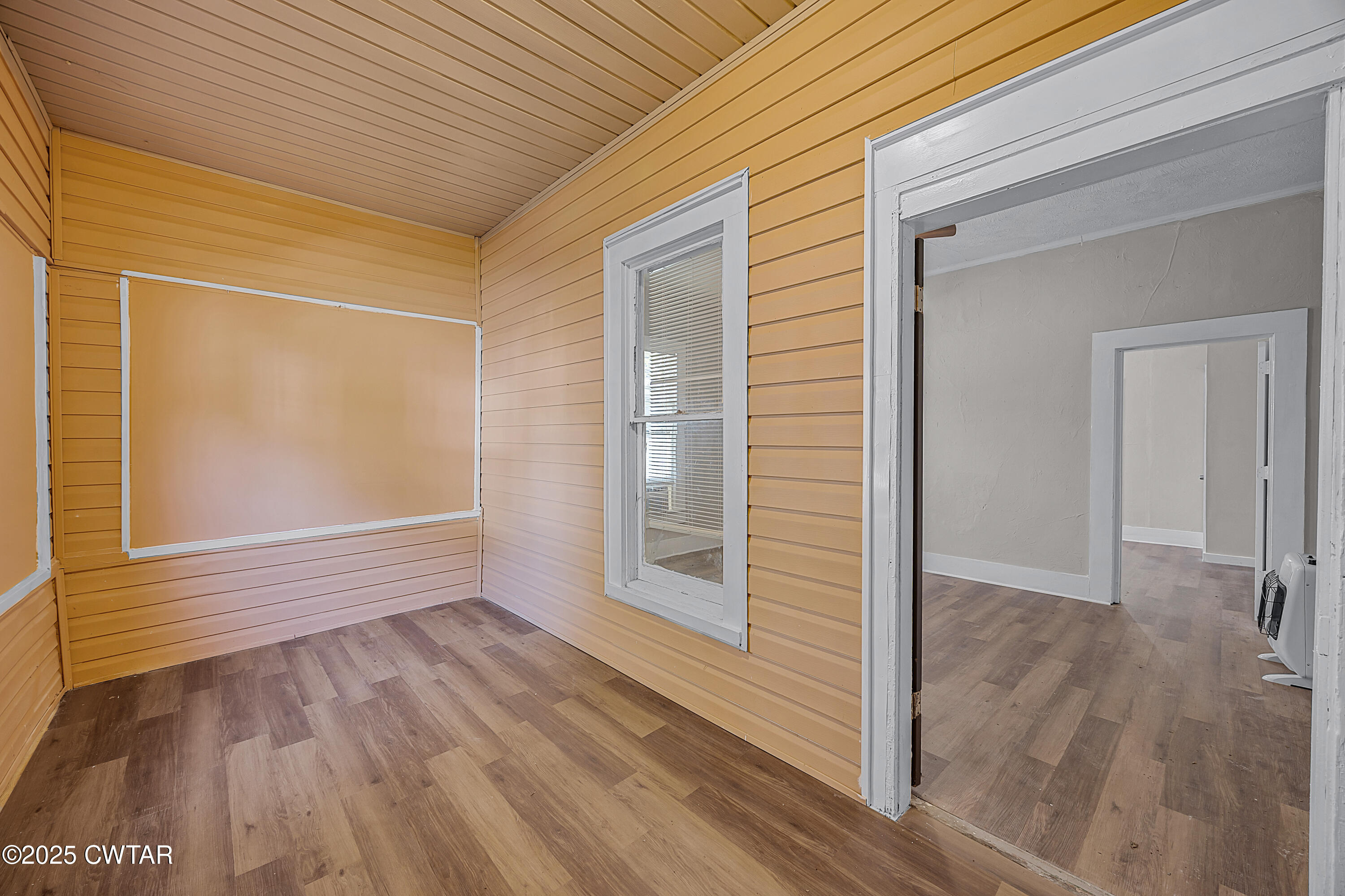 220 Division Avenue Jackson, TN 38301 - Photo 3 of 15