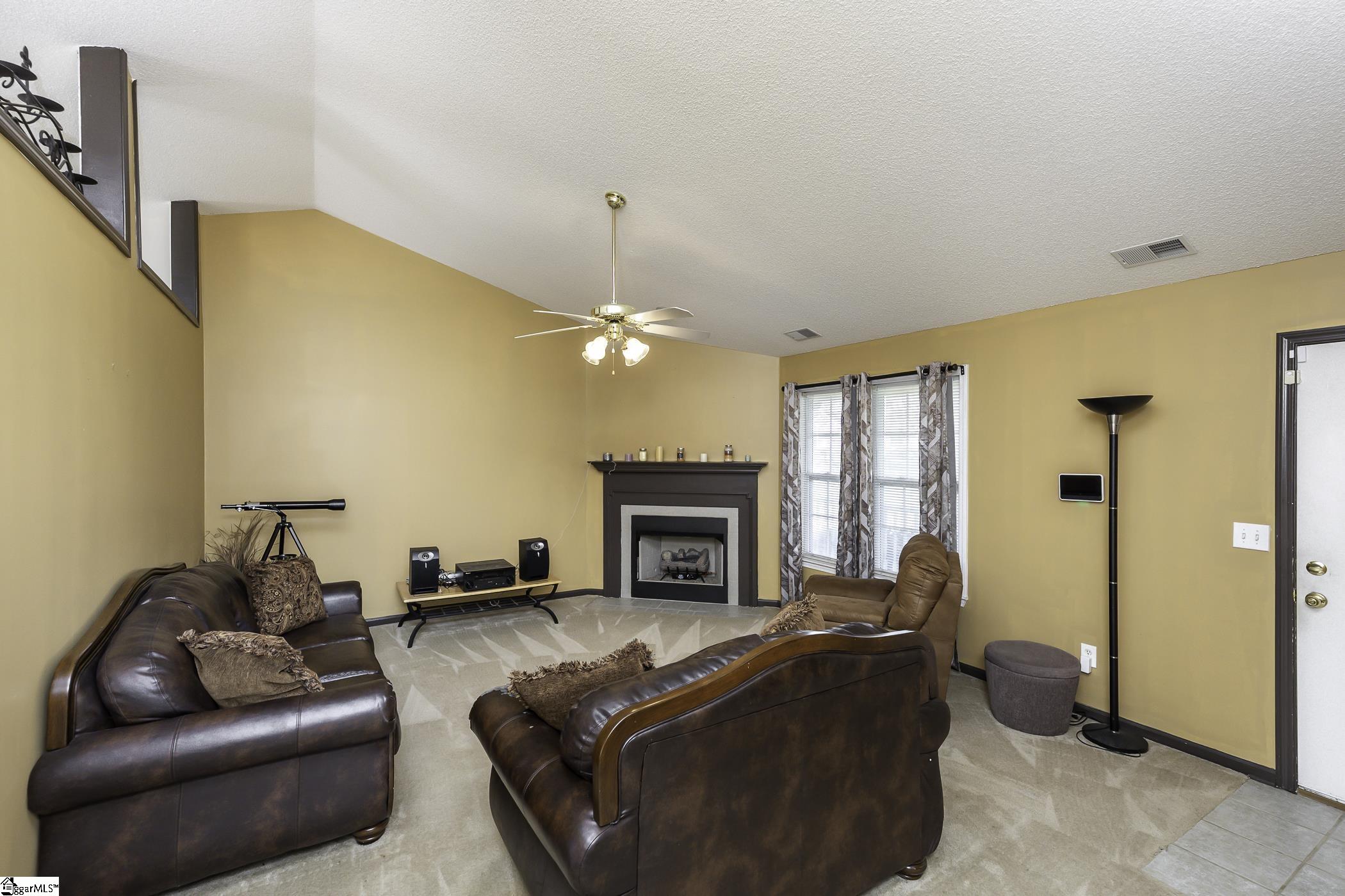 220 Cunningham Road Woodruff, SC 29388 - Photo 2 of 18 Gallery Image 2