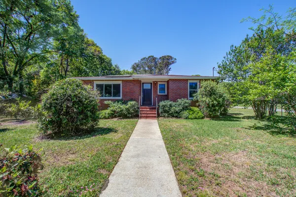 $1,795 | 200 State Rd S-8-384, Goose Creek, SC 29445