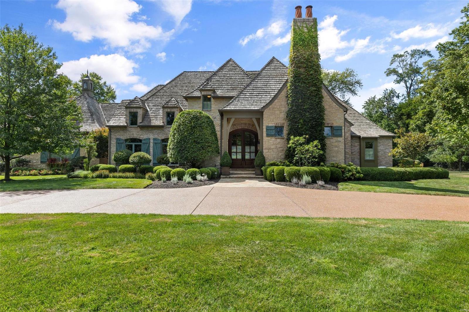 2717 North Geyer Road Frontenac, MO 63131 - Photo 1 of 45 Gallery Image 1