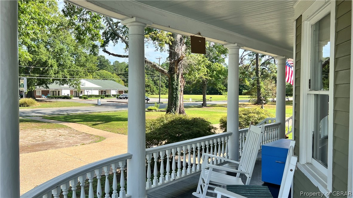 152 Main Street Reedville, VA 22539 - Photo 3 of 46