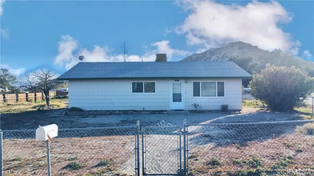 $89,999 | 13671 Cedar Street, Trona, CA 93562