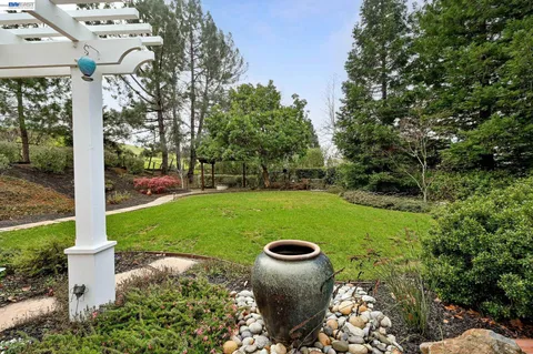 $1,798,880 | 372 Borica Drive, Danville, CA 94526