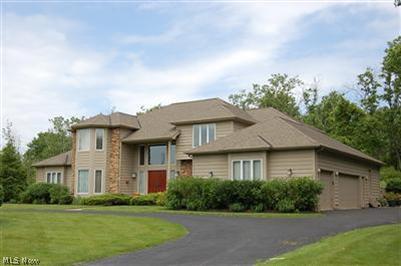 27289 Belgrave Road Cleveland, OH 44124 - Photo 1 of 25