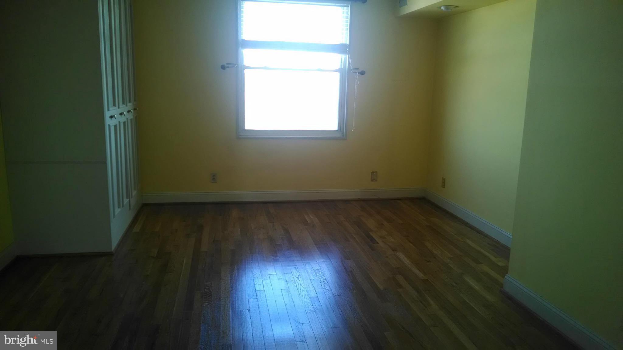 1101 St Paul Street, Unit 910 Baltimore, MD 21202 - Photo 8 of 19 Bedroom (Master)
