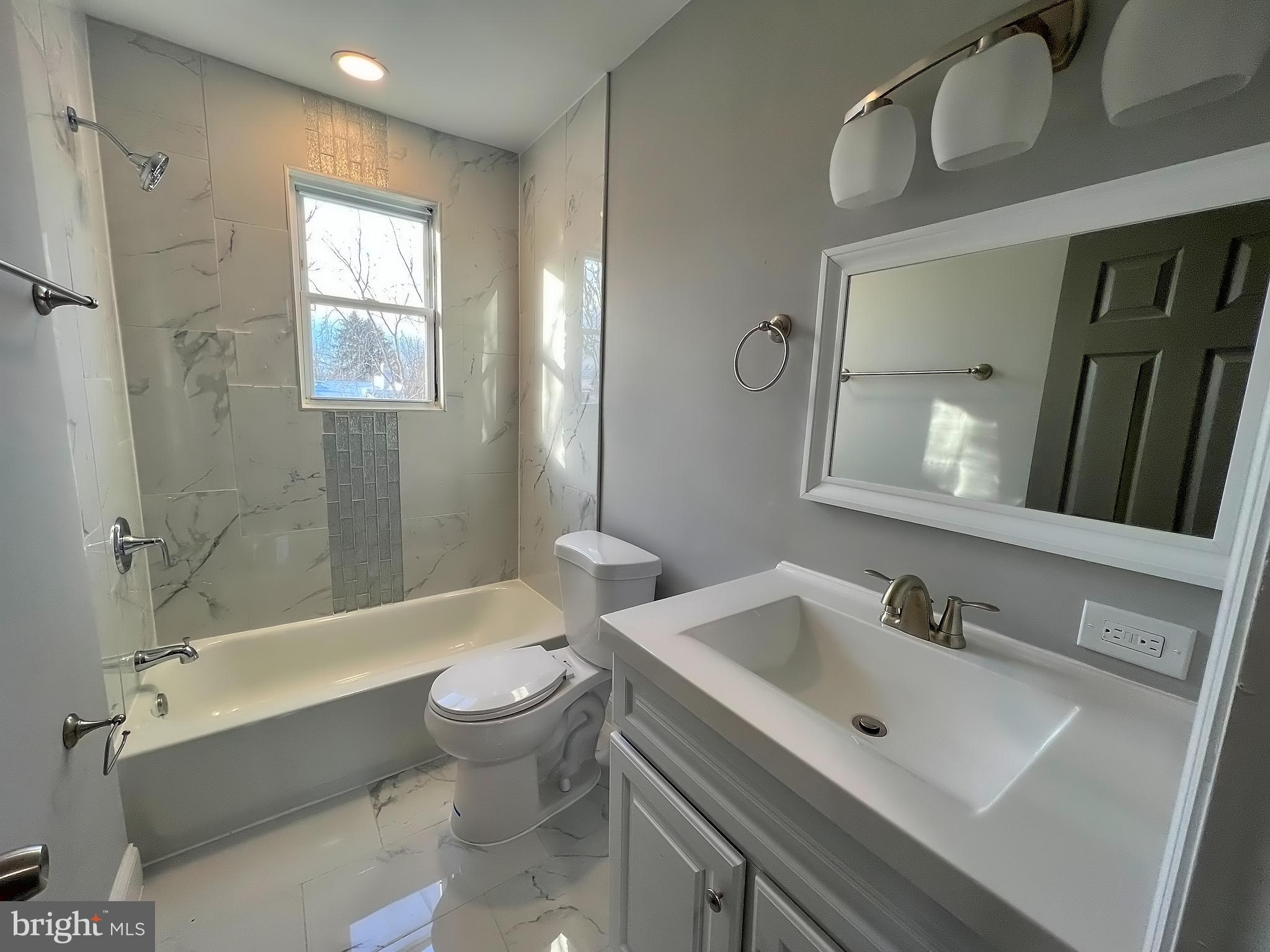 735 East 36th Street Baltimore, MD 21218 - Photo 11 of 18