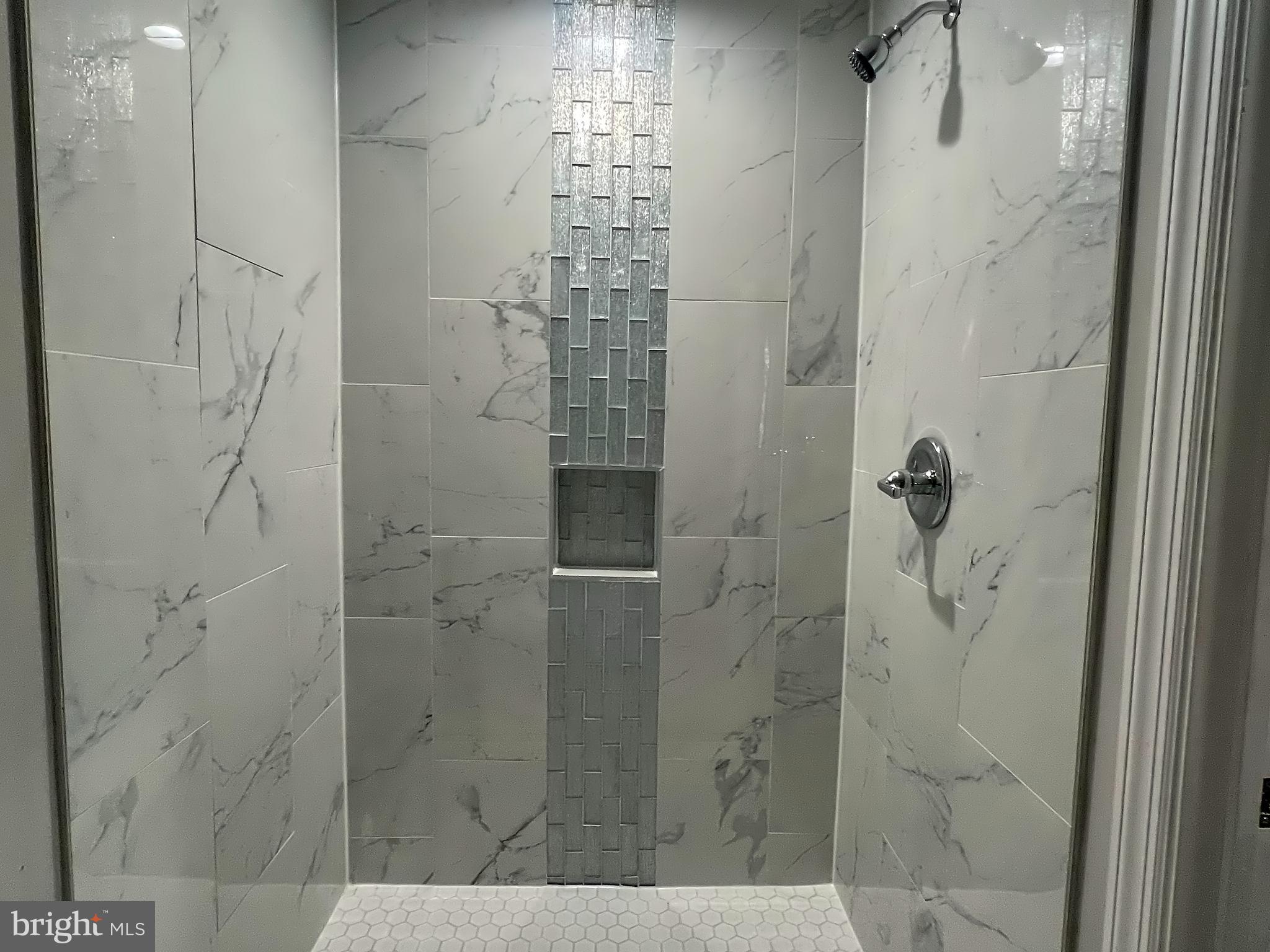 735 East 36th Street Baltimore, MD 21218 - Photo 16 of 18