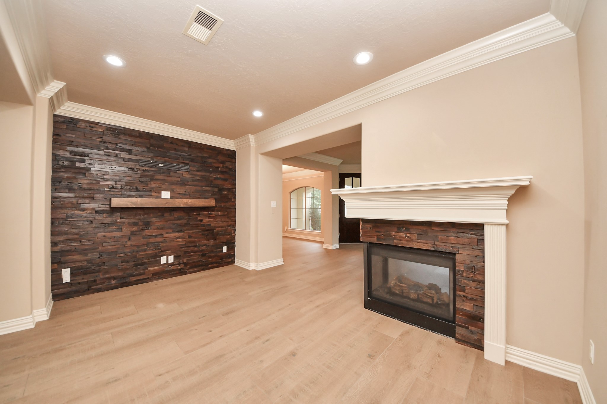 14454 Summerleaf Lane Houston, TX 77077 - Photo 10 of 50